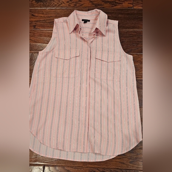 Ann Taylor XS Sleeveless Pink Striped Top - Picture 1 of 1